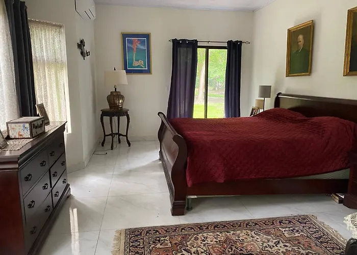 The House Of Encantada Liberia